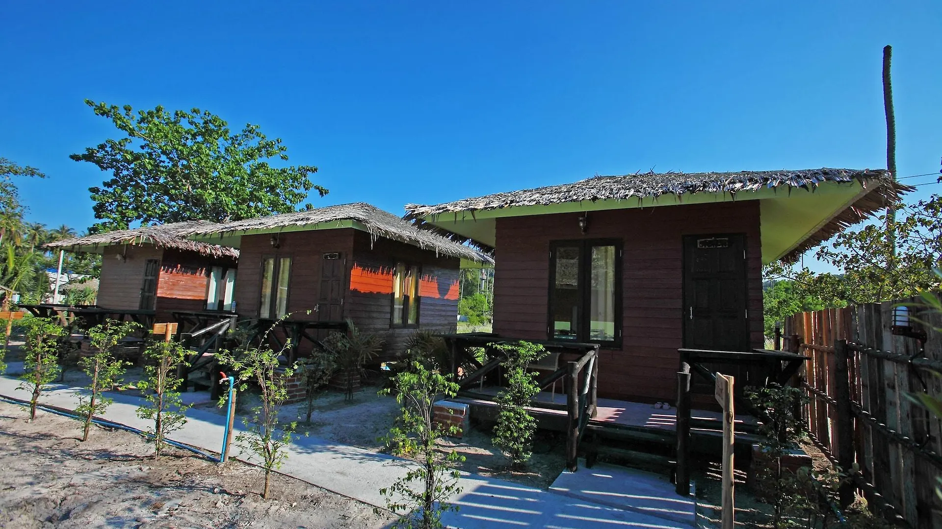 Pp Red Tuna Hut Phiphi-szigetek Üdülőközpont