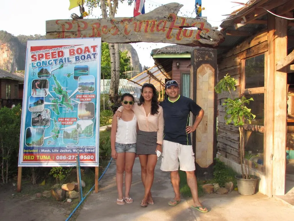 Pp Red Tuna Hut Phi Phi Don 2*,